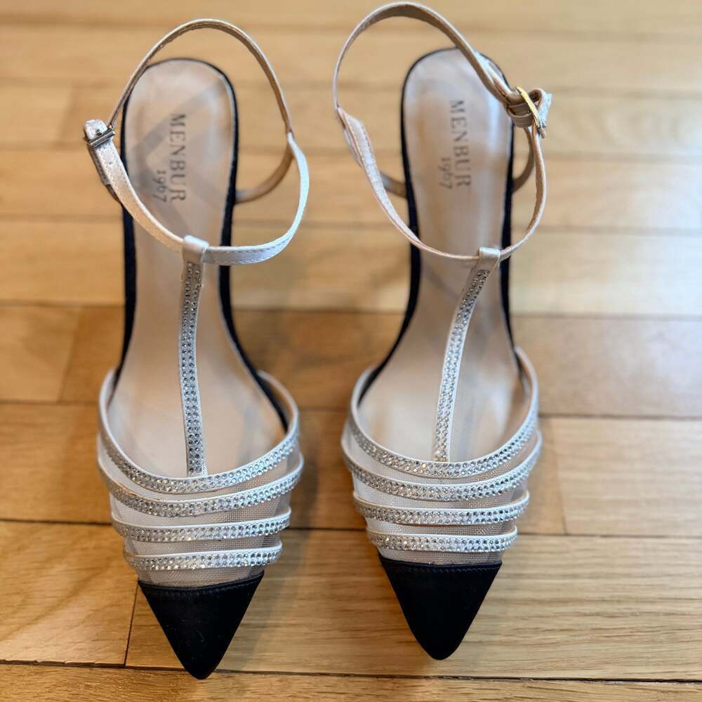 Menbur 1967 Rhinestone Embellished T-Strap Pointed Toe Pumps